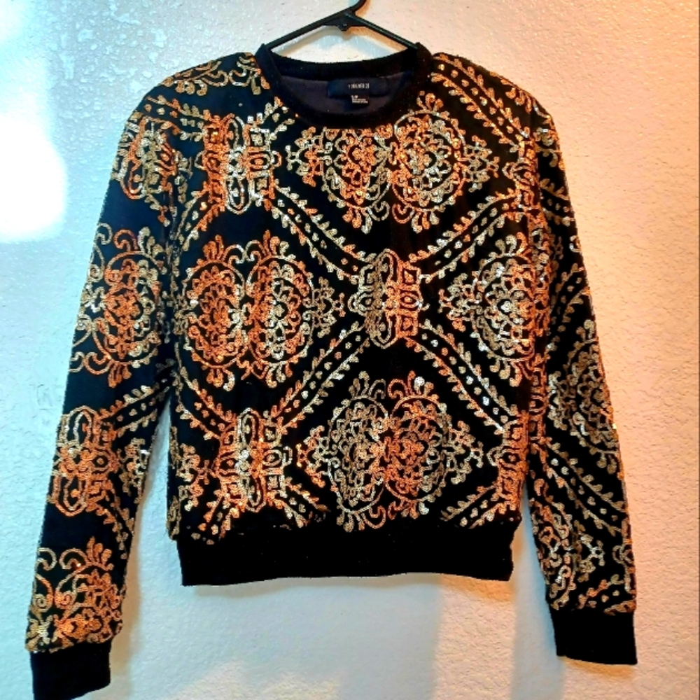 Forever 21 sequined mesh thick sweater